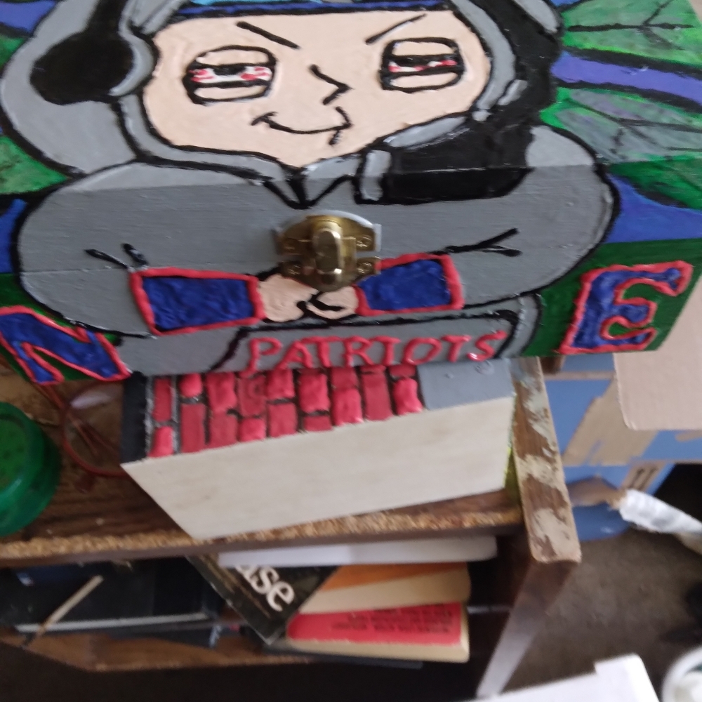 Home made box's and art work and painting done by hand.  By me